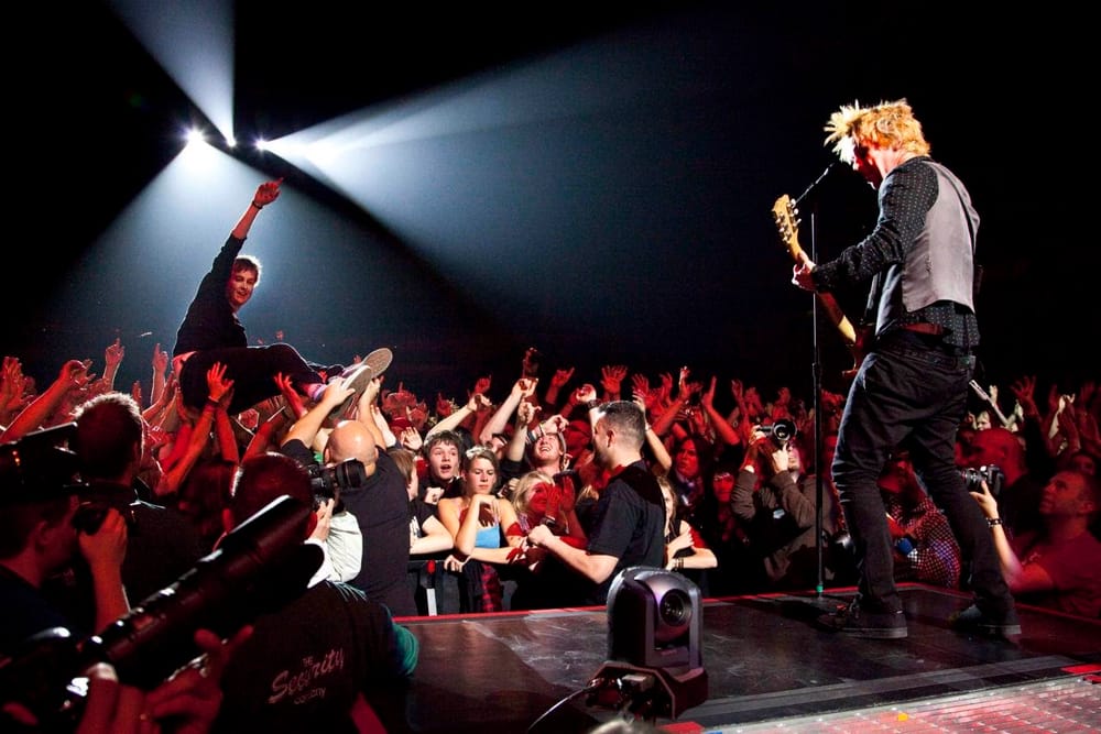 Billy Joe made me fucking stage dive!